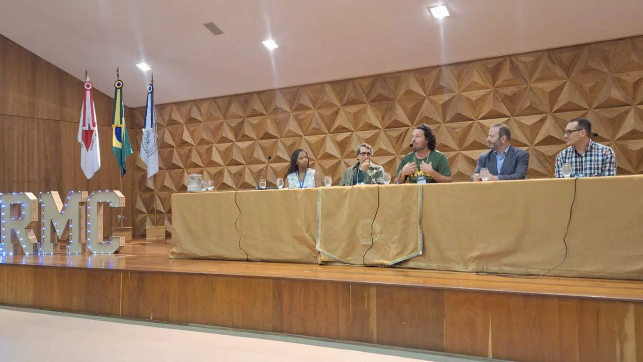 Encontro é realizado na Universidade Federal de Minas Gerais (UFMG), em Belo Horizonte