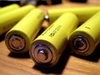 yellow-batteries-295971-m